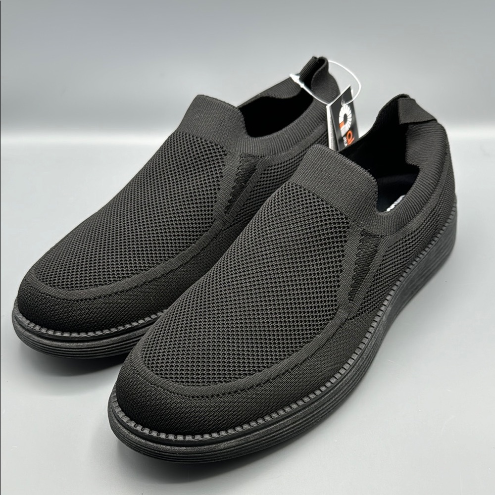 Akademiks Men's Olney Knit Slip-On Sneaker